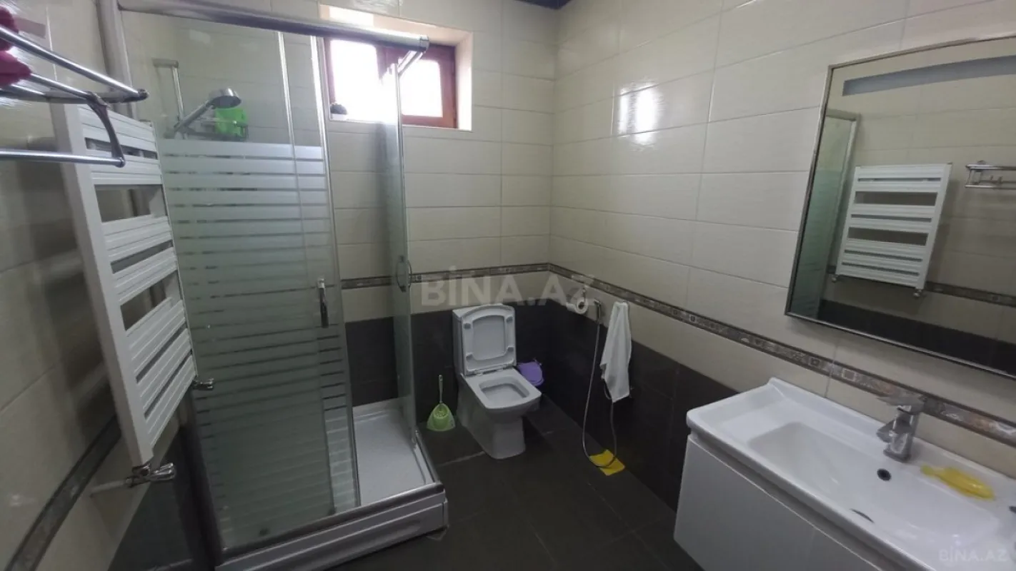 Kirayə verilir 12 otaqlı ofis 800 m²