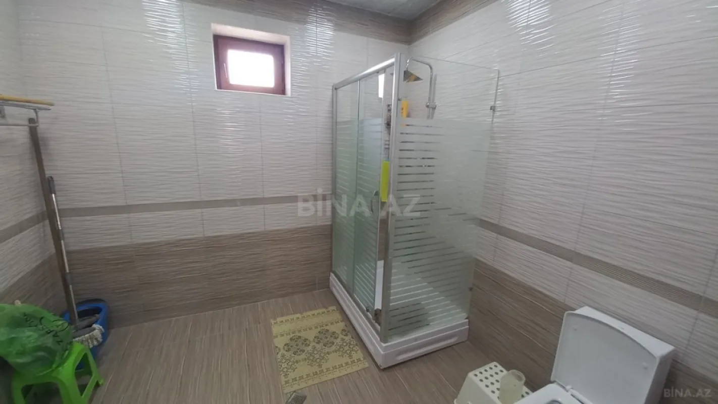 Kirayə verilir 12 otaqlı ofis 800 m²