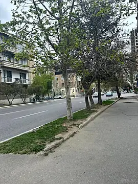 Satılır obyekt 68 m²