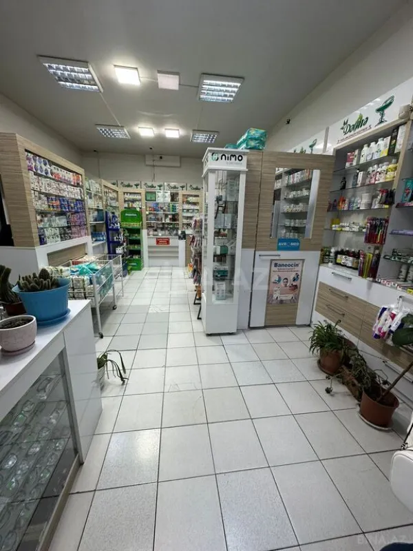 Satılır obyekt 100 m²