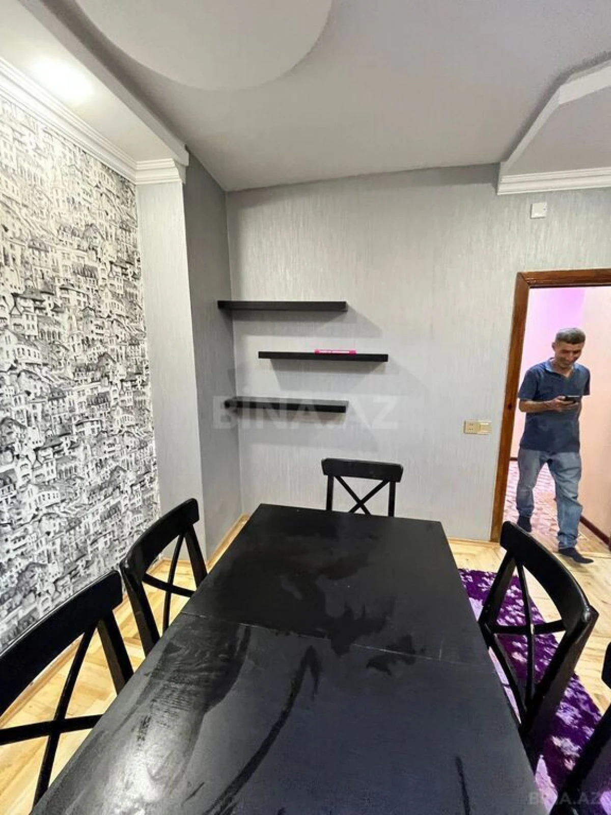 Satılır 4 otaqlı mənzil 110 m²