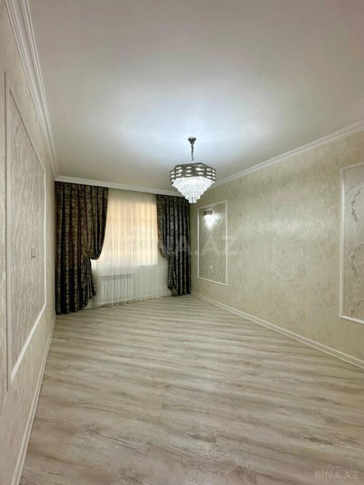 Satılır 2 otaqlı mənzil 56 m²
