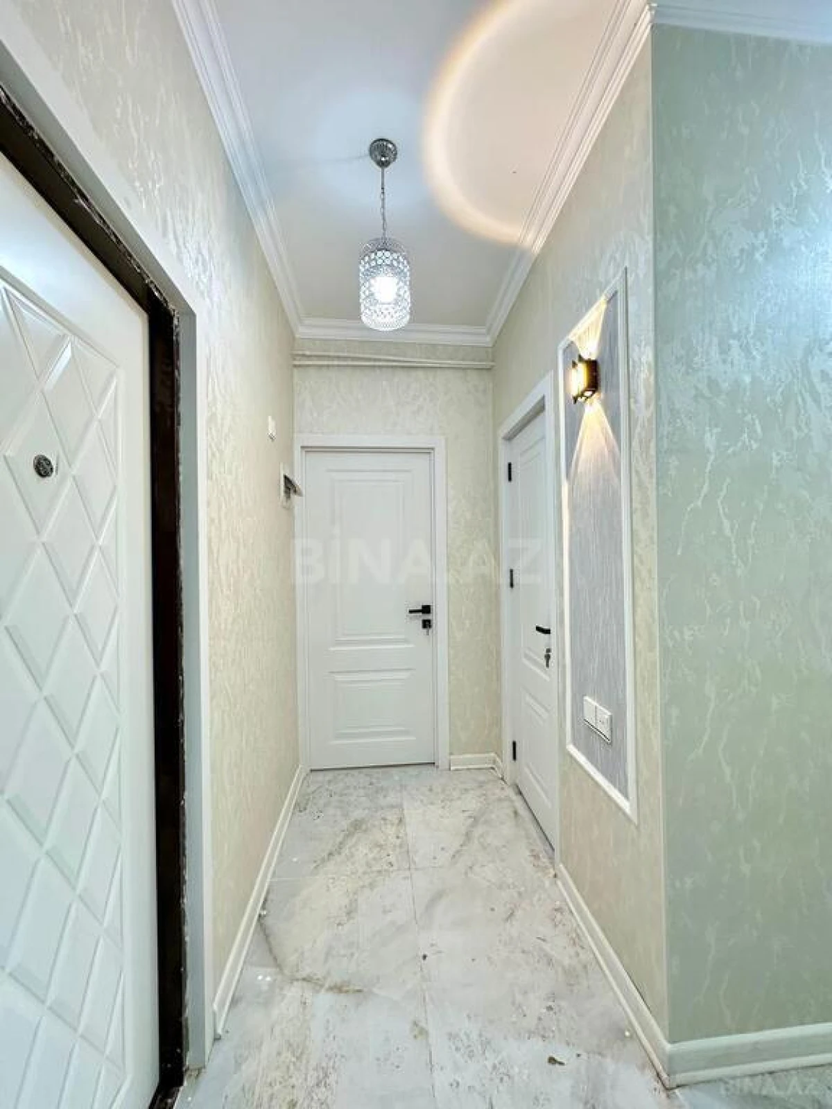 Satılır 2 otaqlı mənzil 56 m²