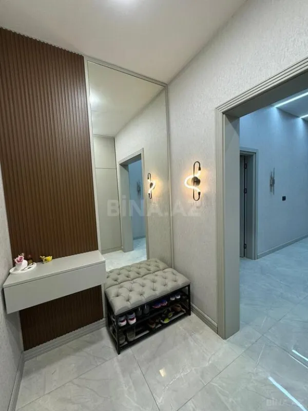 Satılır 10 otaqlı həyət evi 600 m²