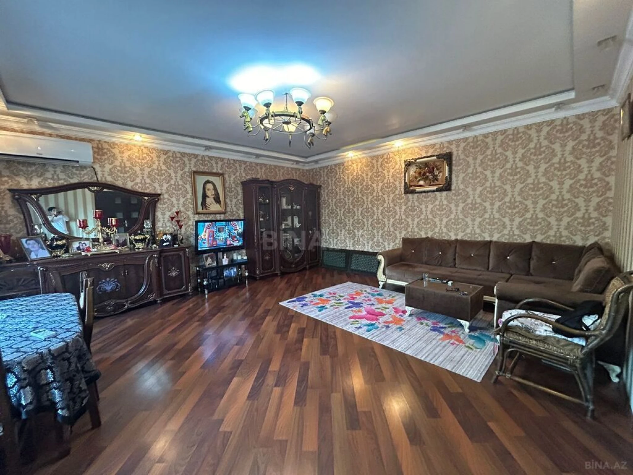Satılır 4 otaqlı həyət evi 160 m²
