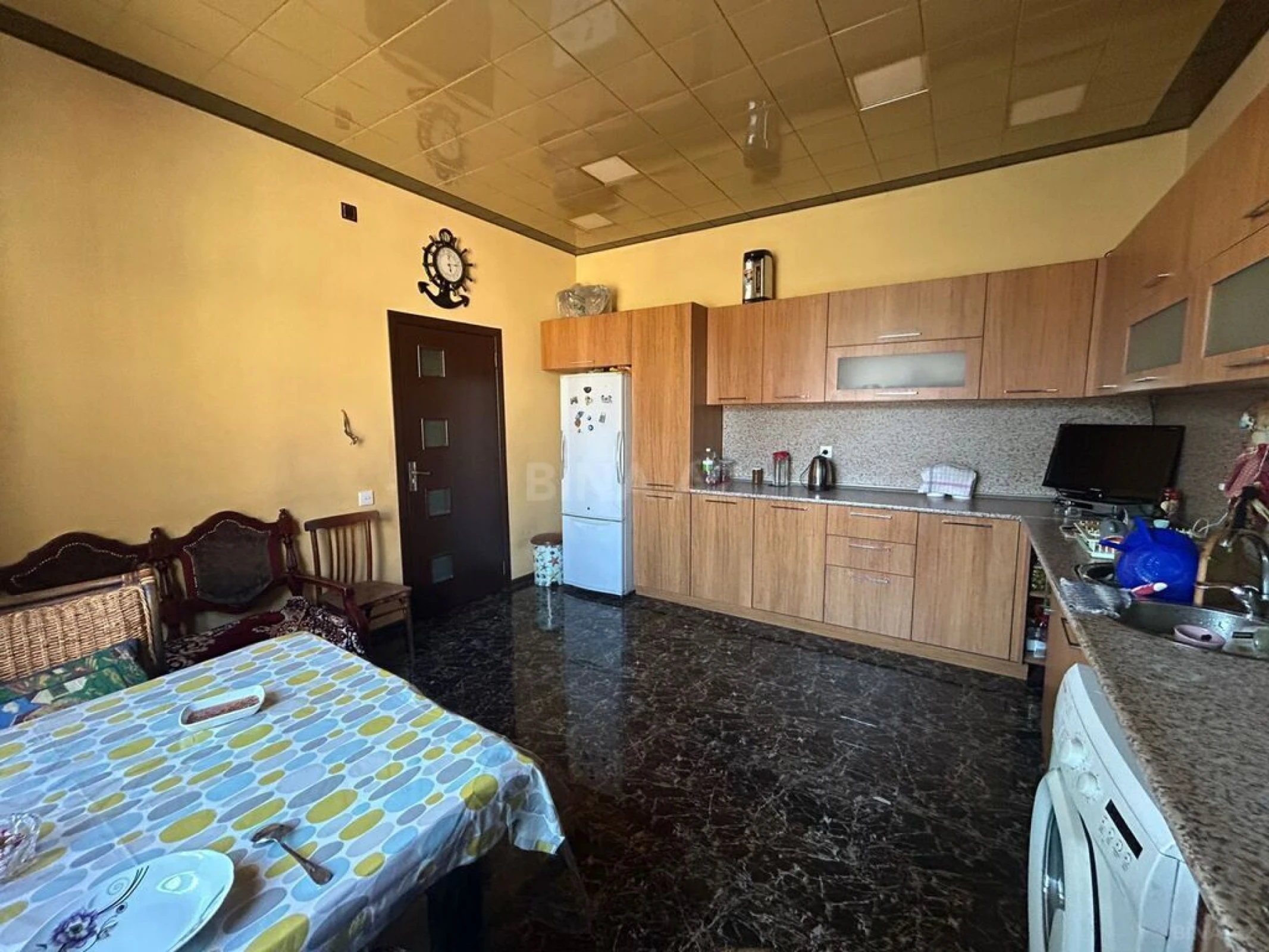 Satılır 4 otaqlı həyət evi 160 m²