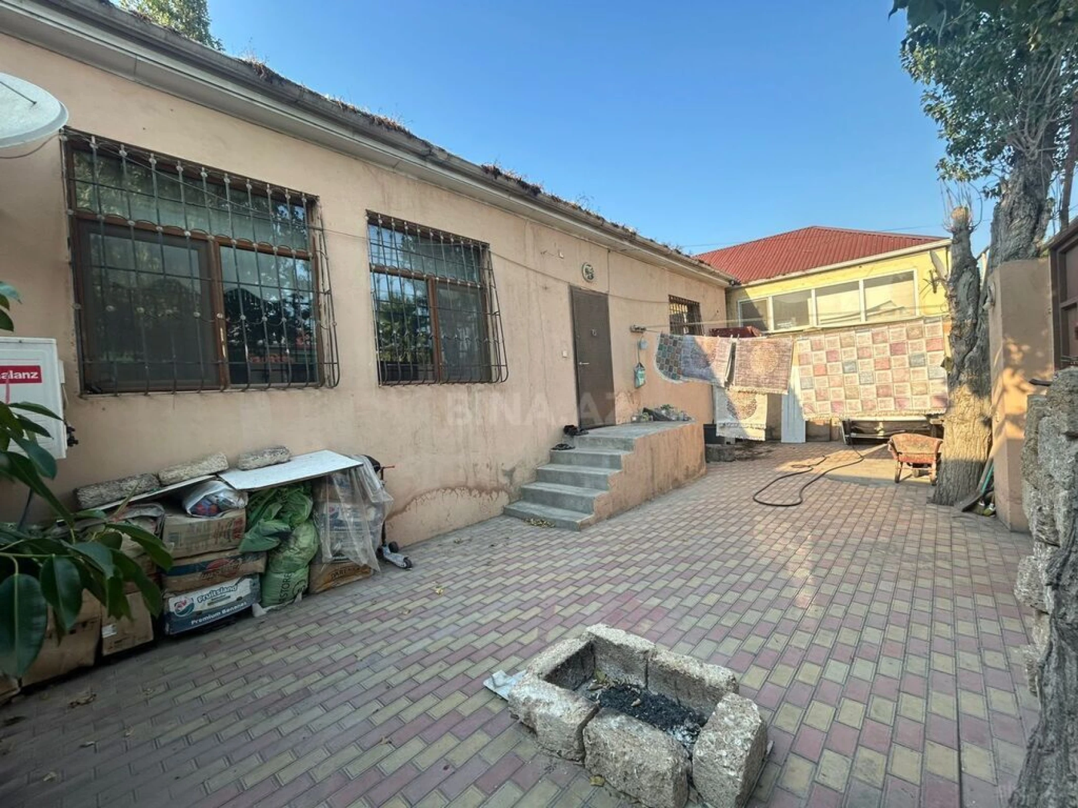 Satılır 4 otaqlı həyət evi 160 m²