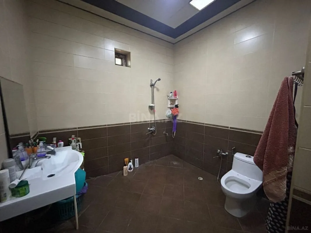 Satılır 4 otaqlı həyət evi 160 m²