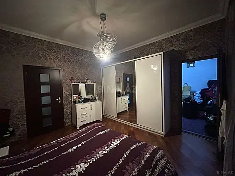 Satılır 4 otaqlı həyət evi 160 m²