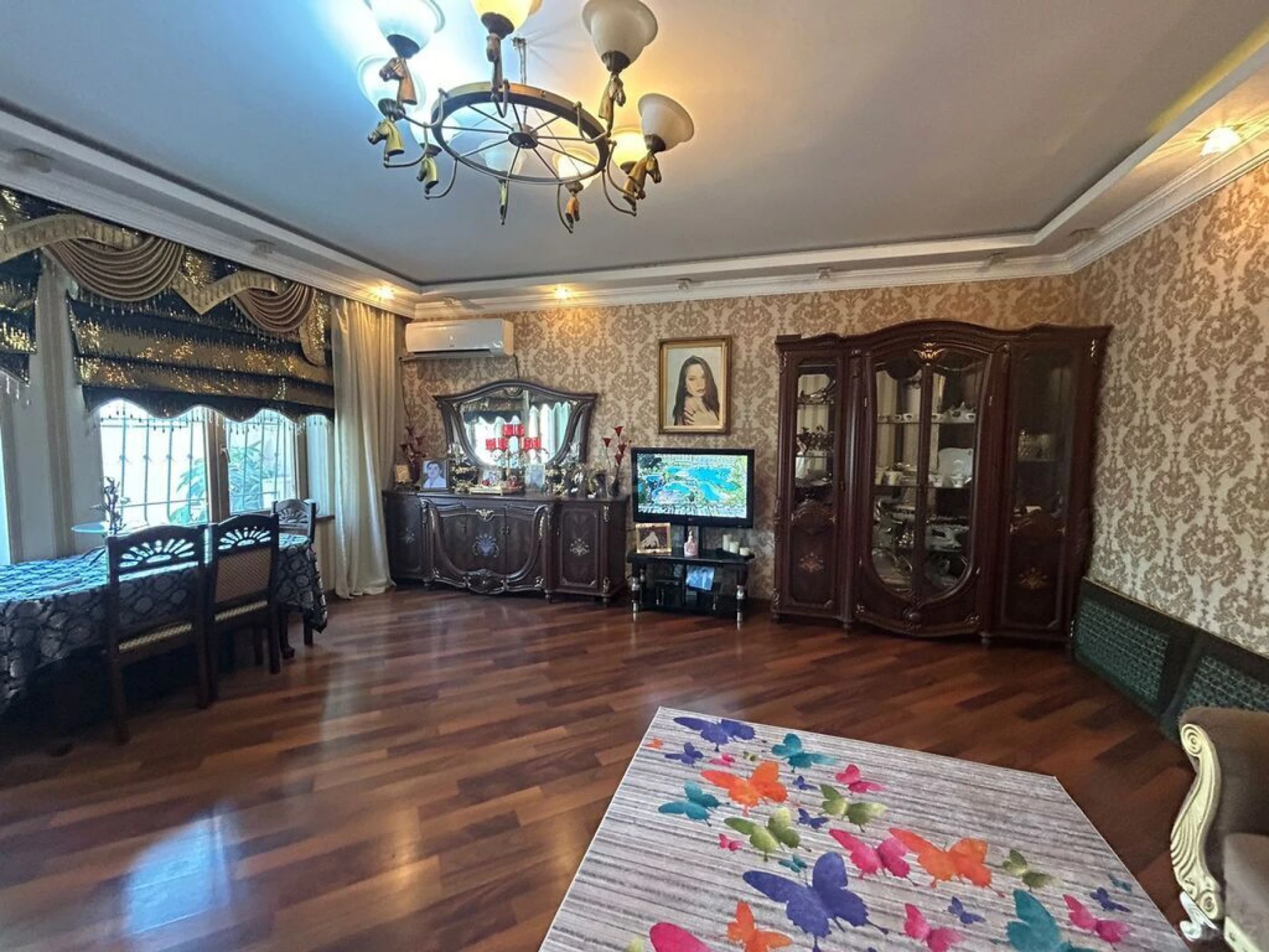 Satılır 4 otaqlı həyət evi 160 m²