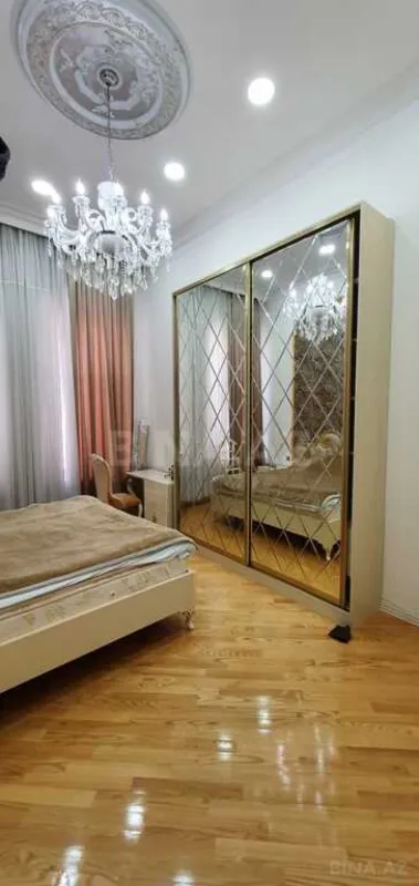 Satılır 3 otaqlı mənzil 100 m²