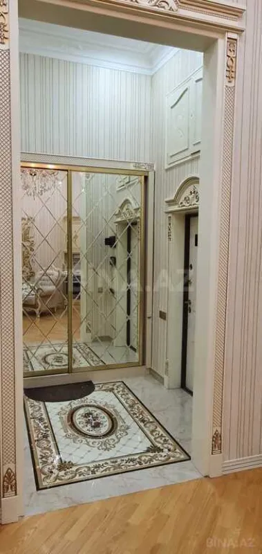 Satılır 3 otaqlı mənzil 100 m²