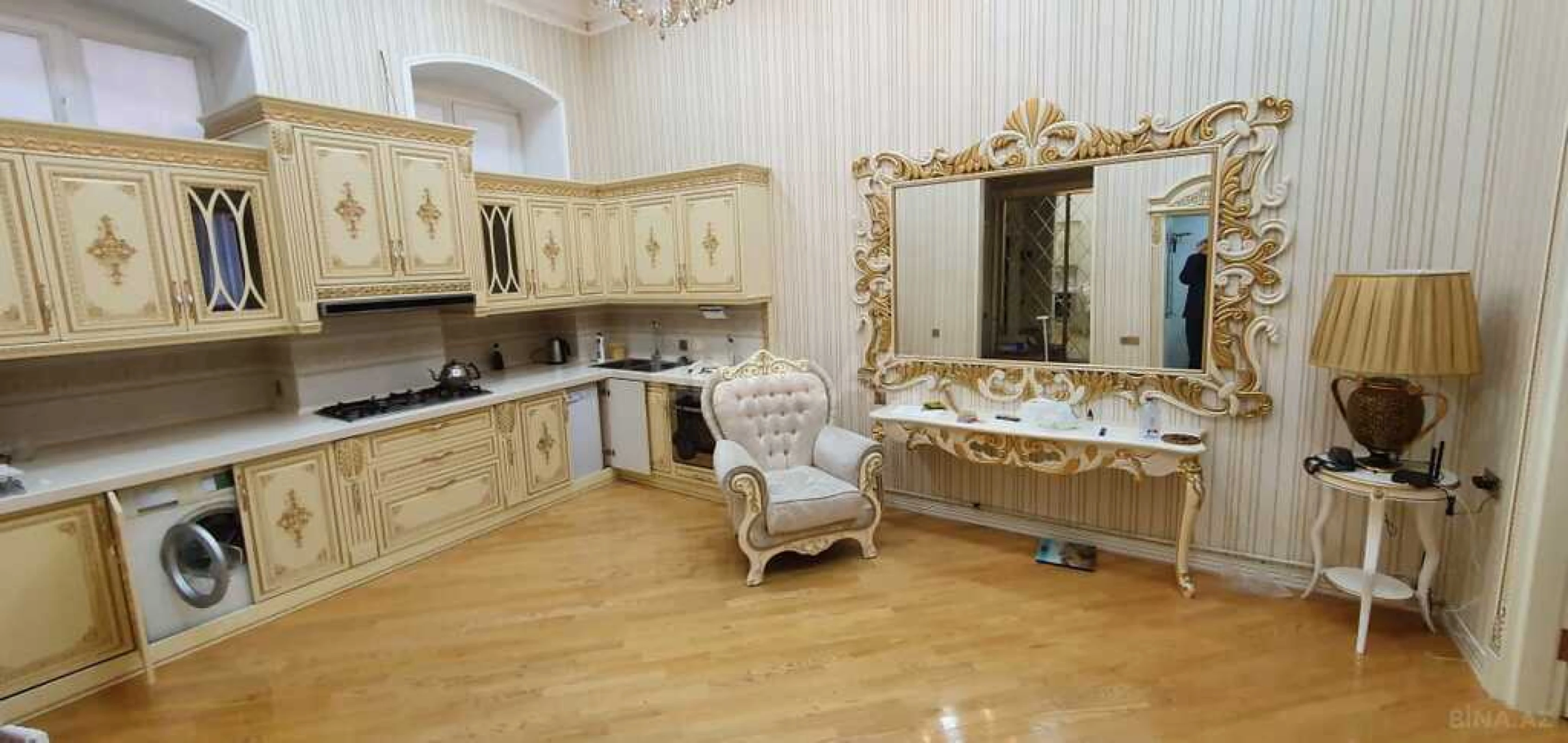 Satılır 3 otaqlı mənzil 100 m²
