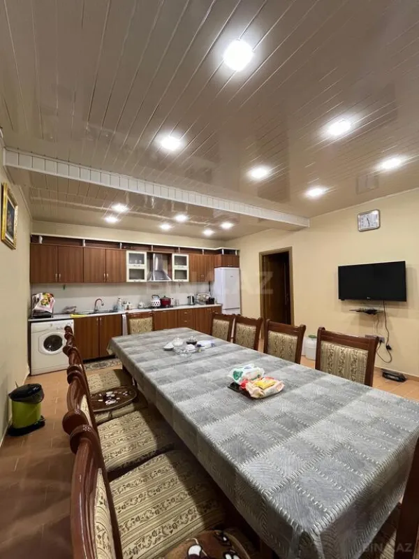 Satılır 6 otaqlı həyət evi 171 m²