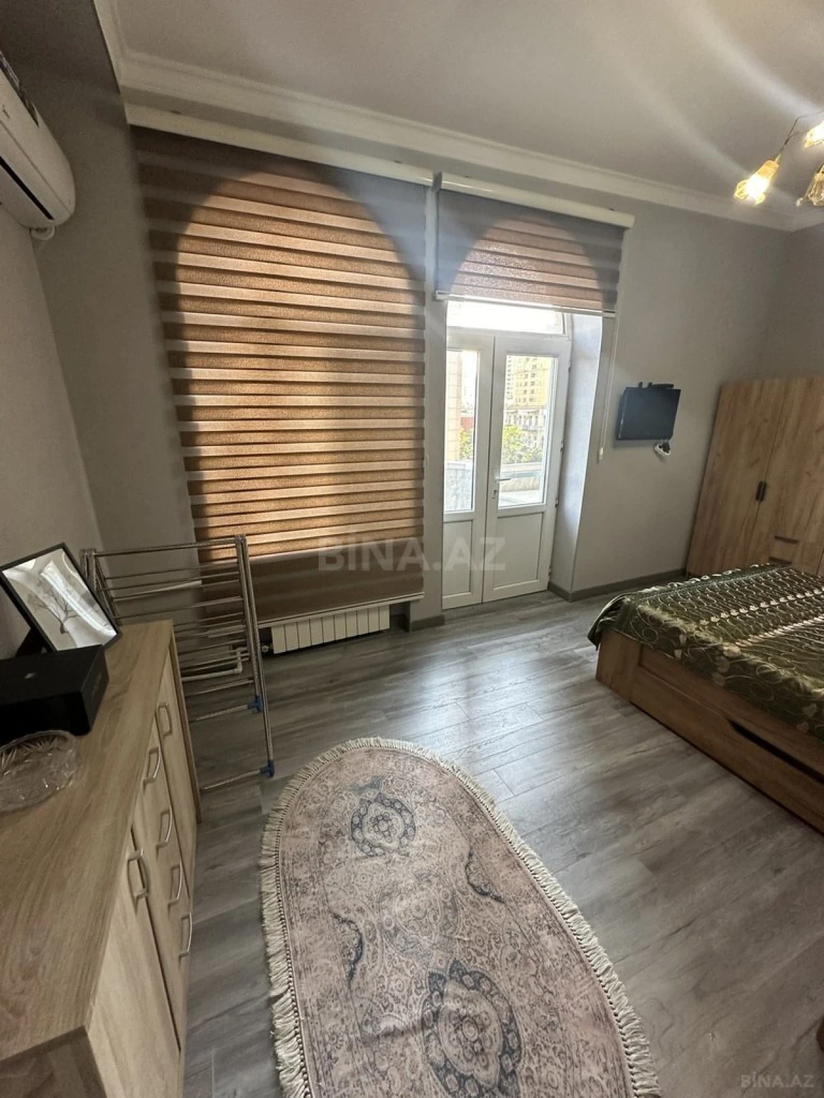 Kirayə verilir 2 otaqlı mənzil 65 m²