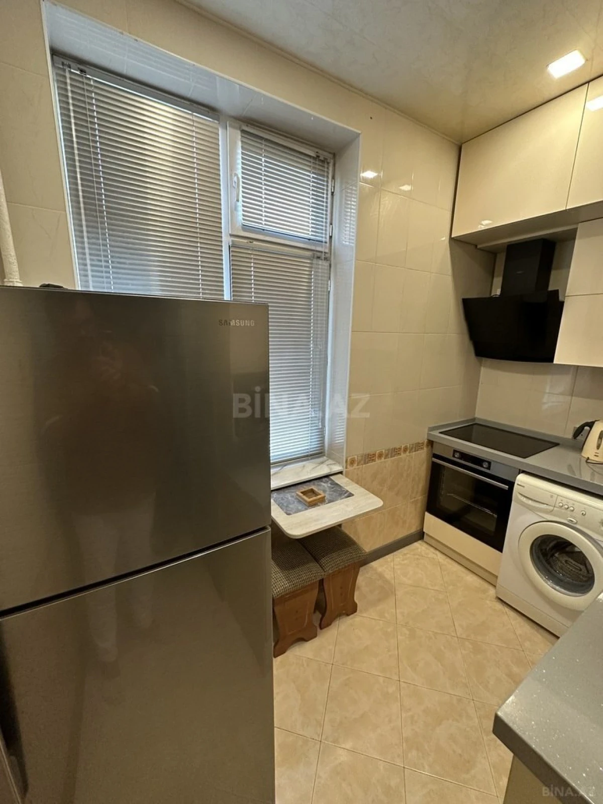 Kirayə verilir 2 otaqlı mənzil 65 m²