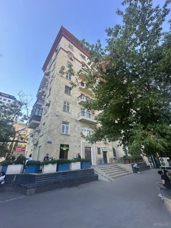 Kirayə verilir 2 otaqlı mənzil 65 m²