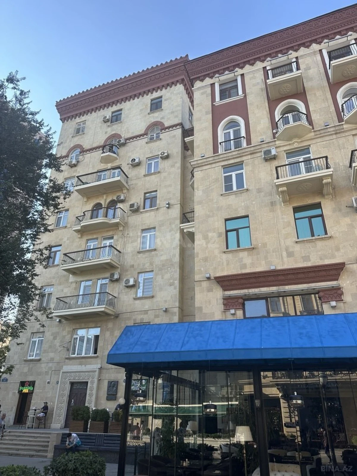 Kirayə verilir 2 otaqlı mənzil 65 m²