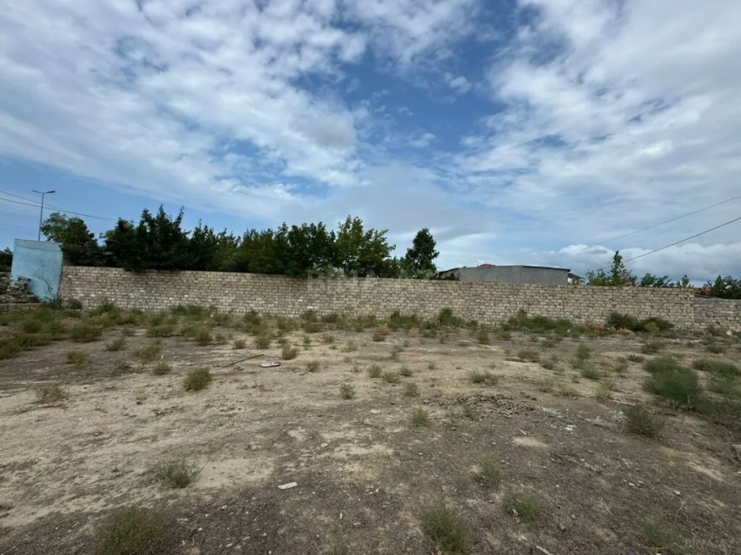 Satılır torpaq sahəsi 12 m²