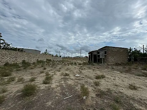 Satılır torpaq sahəsi 12 m²