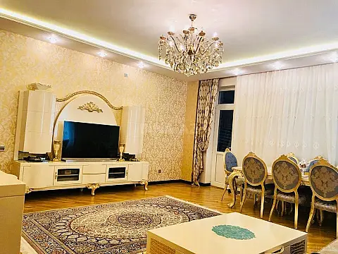 Satılır 2 otaqlı mənzil 64 m²