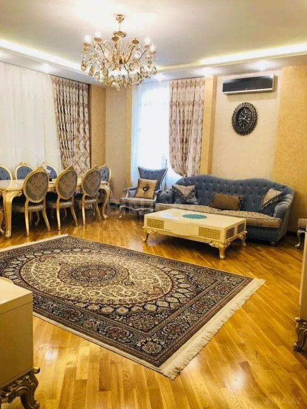 Satılır 2 otaqlı mənzil 64 m²