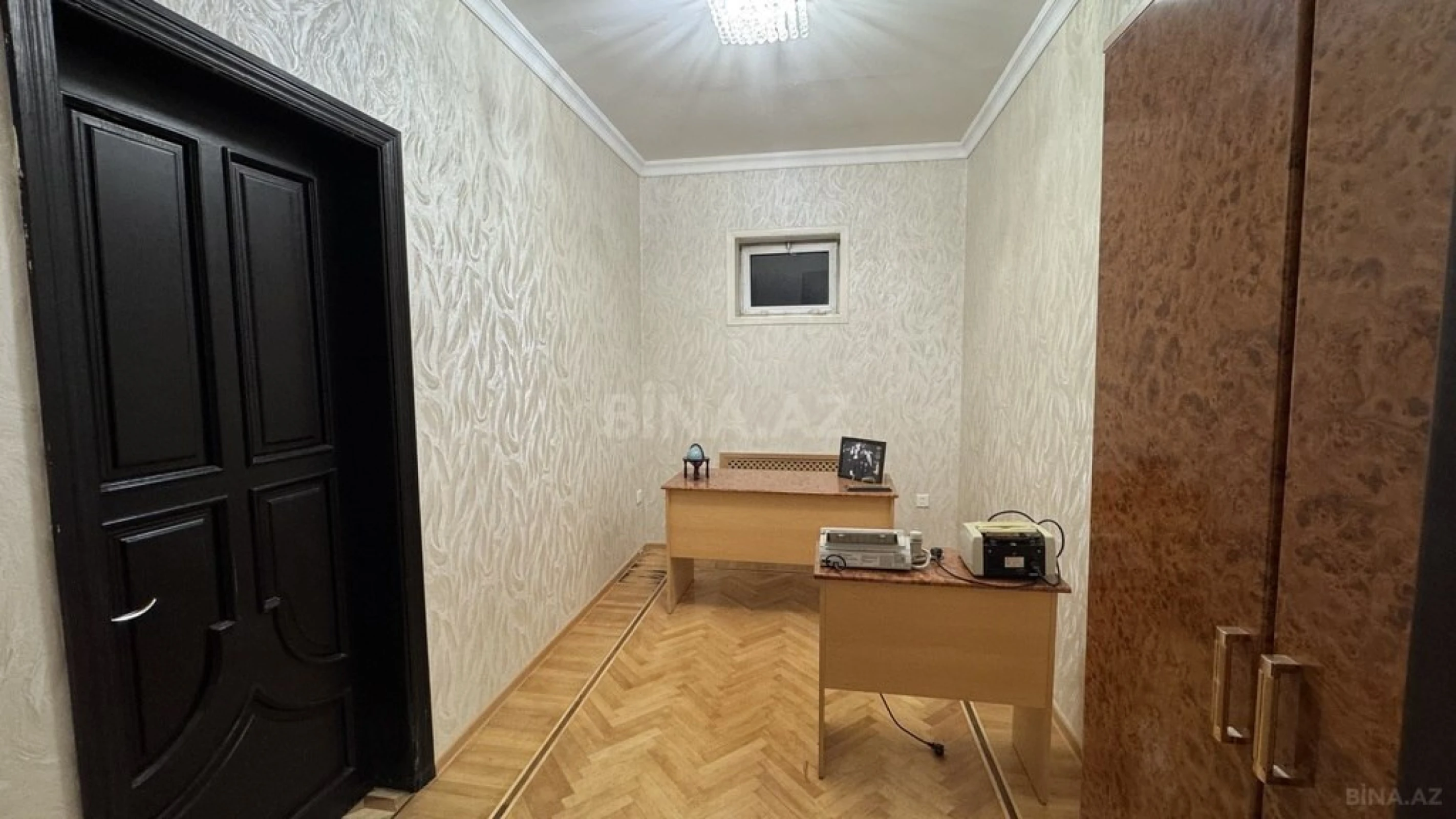 Kirayə verilir obyekt 250 m²