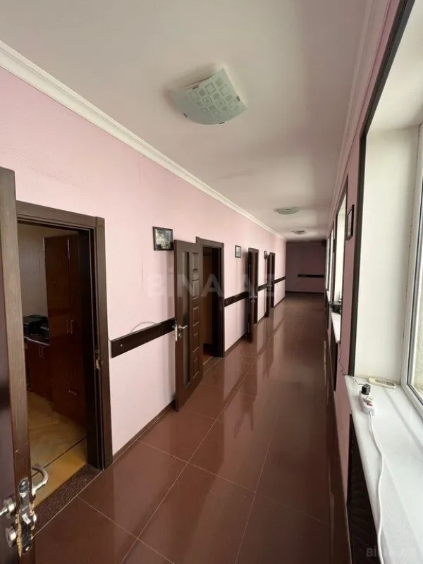 Kirayə verilir obyekt 250 m²