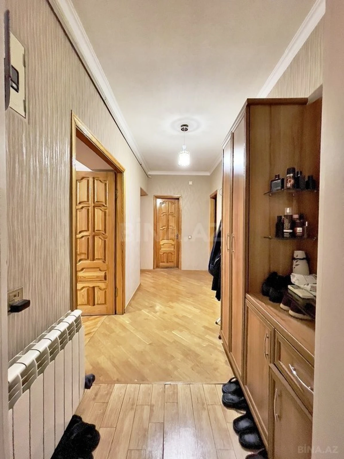 Satılır 4 otaqlı mənzil 100 m²