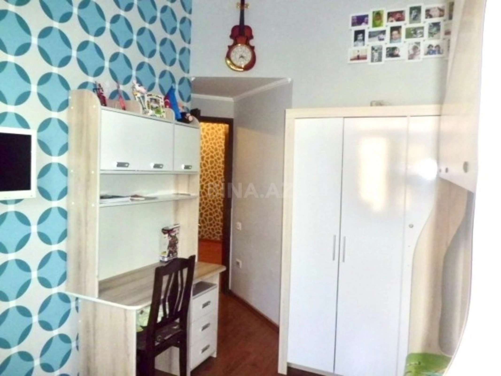Satılır 6 otaqlı həyət evi 250 m²
