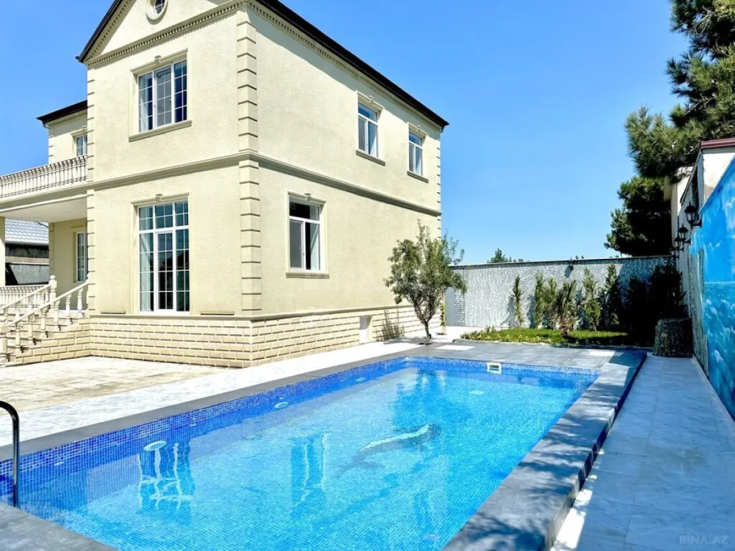 Satılır 5 otaqlı həyət evi 330 m²