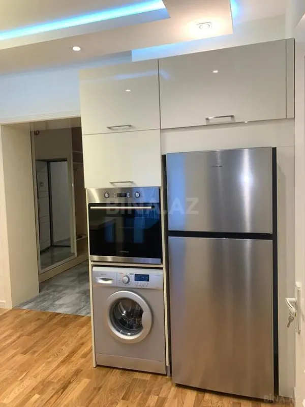 Kirayə verilir 3 otaqlı mənzil 110 m²