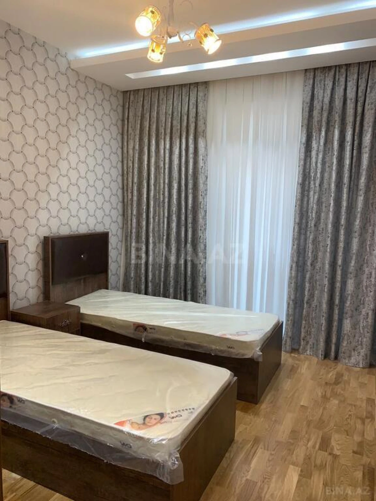 Kirayə verilir 3 otaqlı mənzil 110 m²