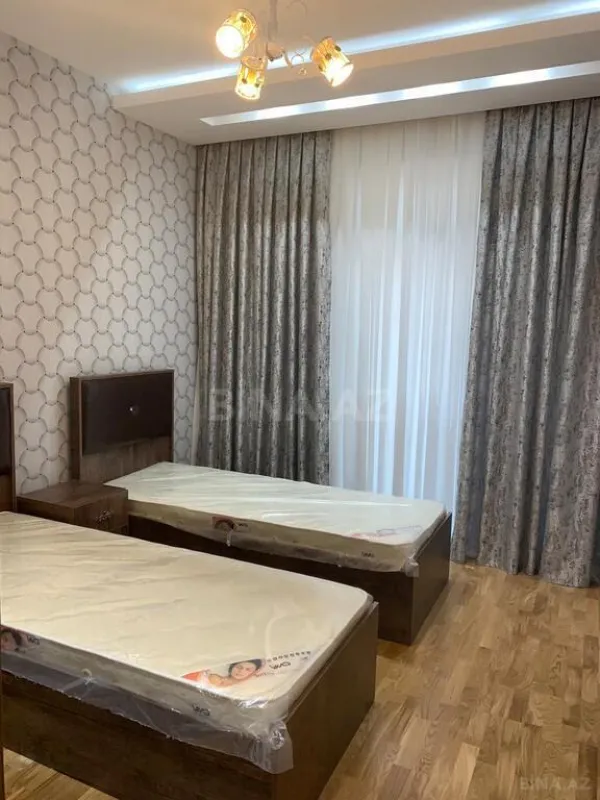 Kirayə verilir 3 otaqlı mənzil 110 m²