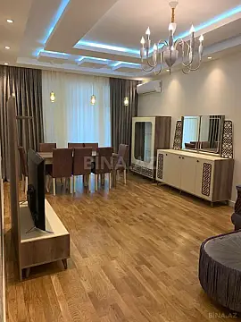 Kirayə verilir 3 otaqlı mənzil 110 m²