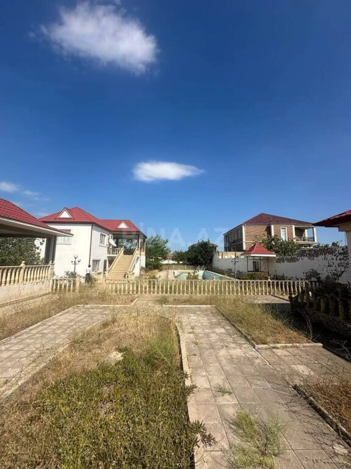 Satılır 3 otaqlı həyət evi 150 m²