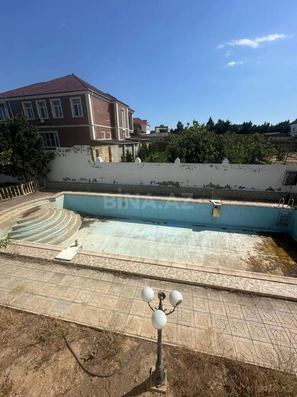 Satılır 3 otaqlı həyət evi 150 m²