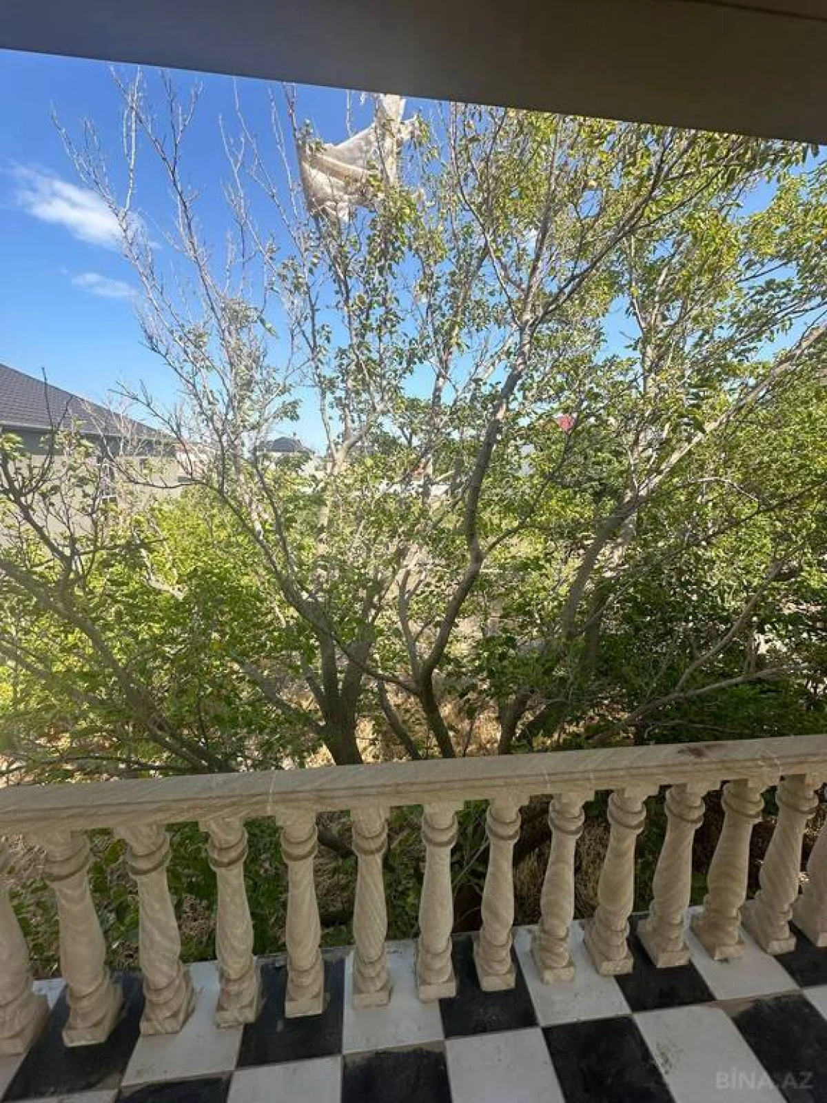 Satılır 3 otaqlı həyət evi 150 m²