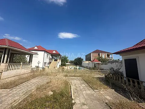 Satılır 3 otaqlı həyət evi 150 m²