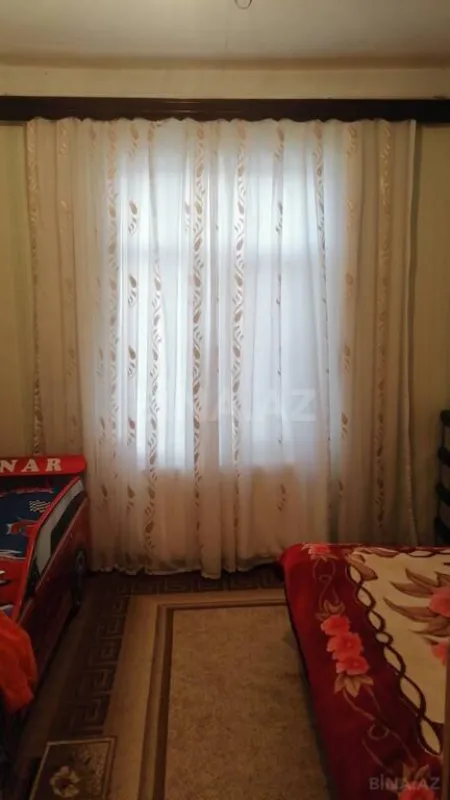 Satılır 4 otaqlı həyət evi 140 m²