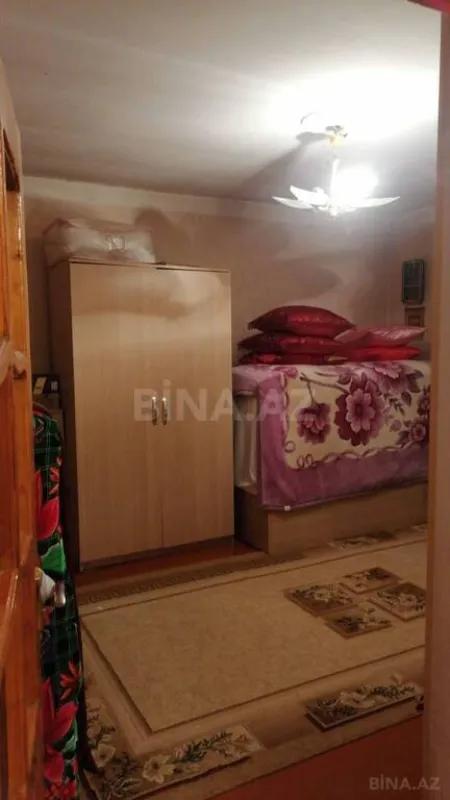 Satılır 4 otaqlı həyət evi 140 m²