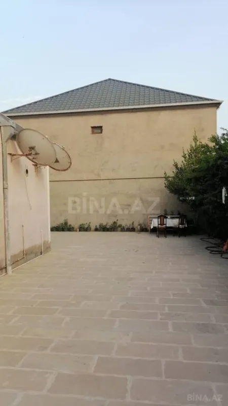 Satılır 4 otaqlı həyət evi 140 m²