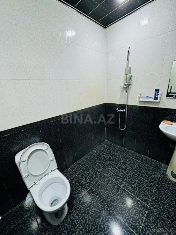 Satılır 4 otaqlı mənzil 120 m²