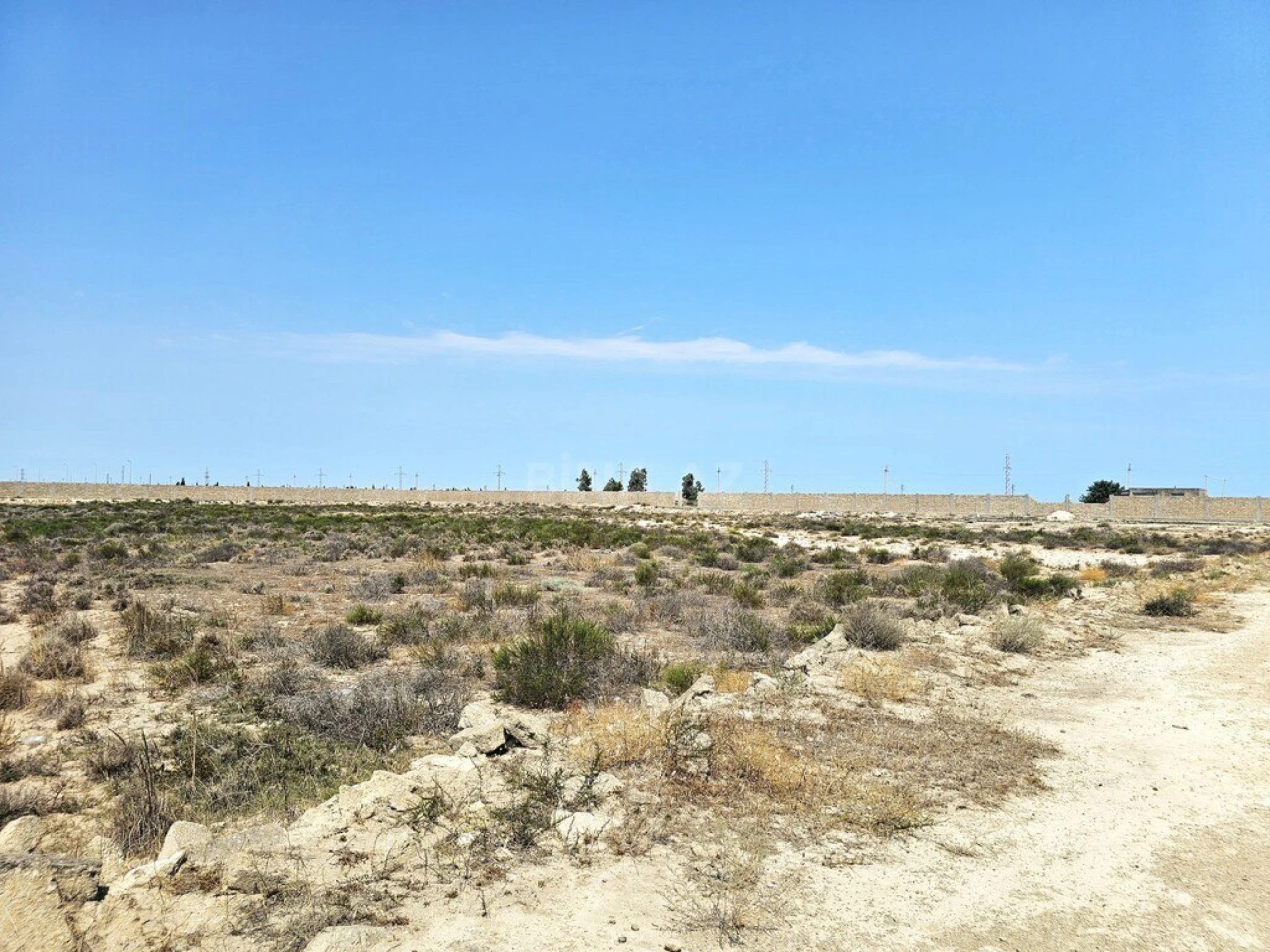 Satılır torpaq sahəsi 8000 m²