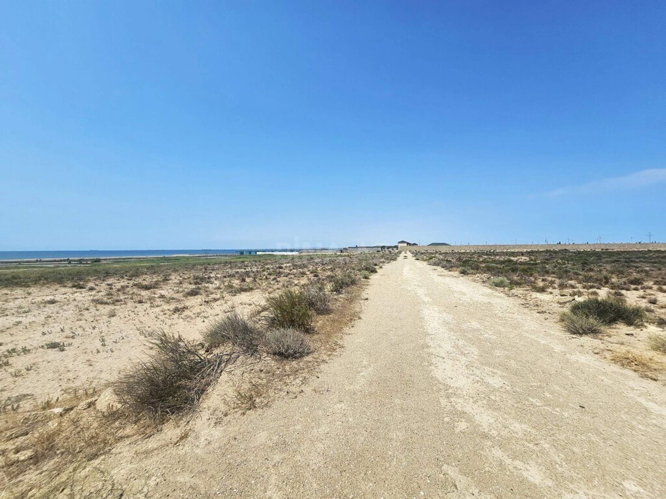 Satılır torpaq sahəsi 8000 m²