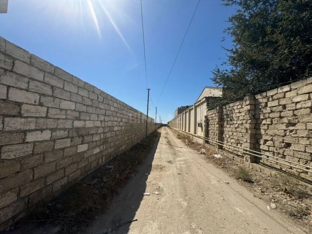 Satılır torpaq sahəsi 12 m²