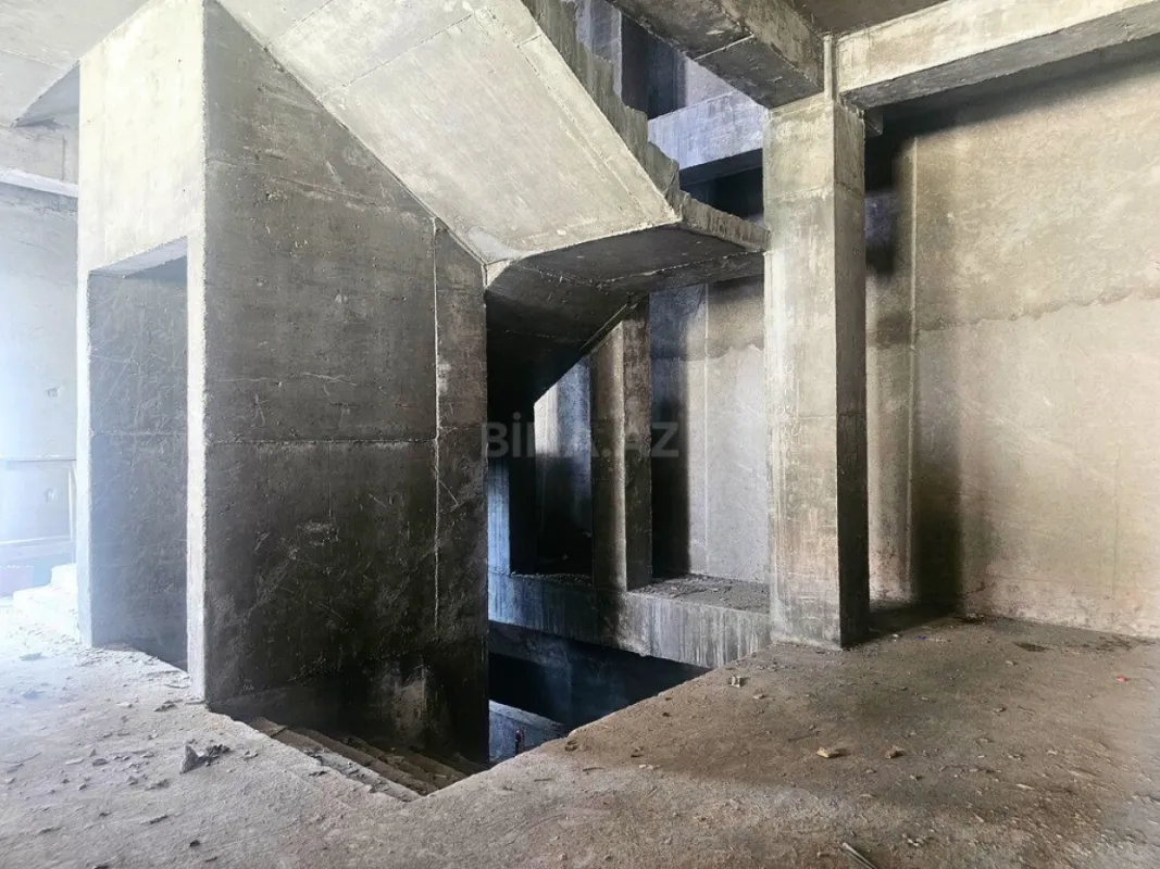 Kirayə verilir obyekt 1000 m²