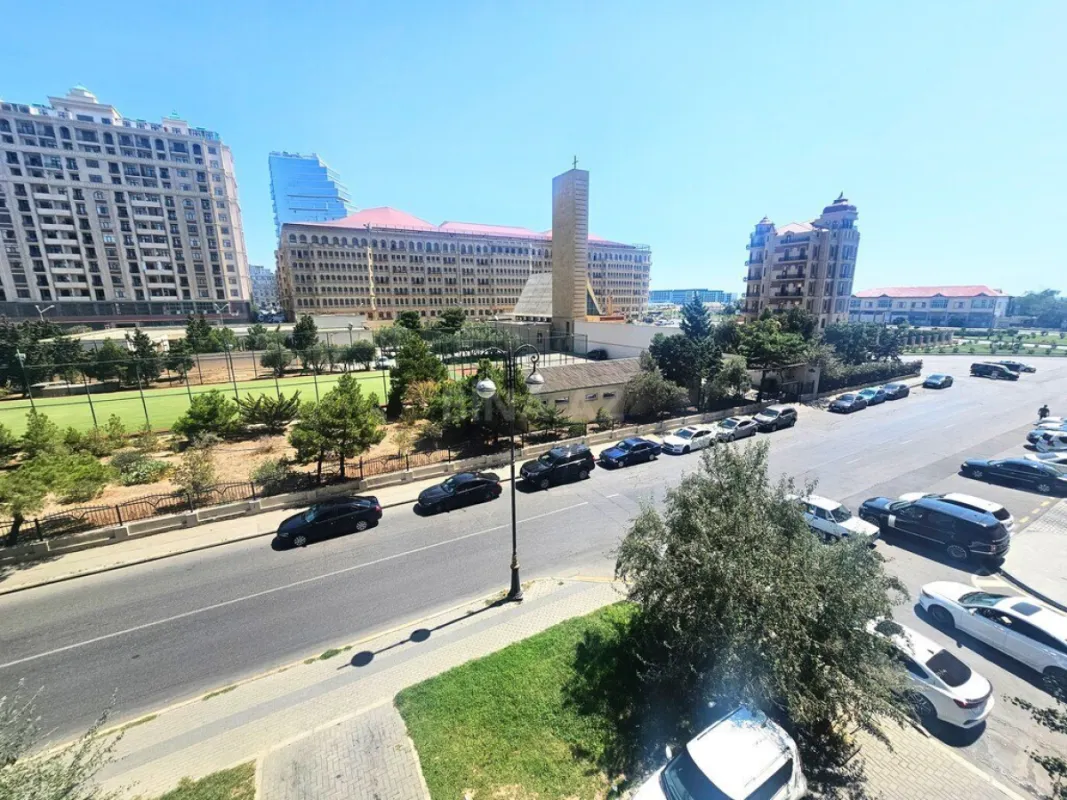 Kirayə verilir obyekt 1000 m²