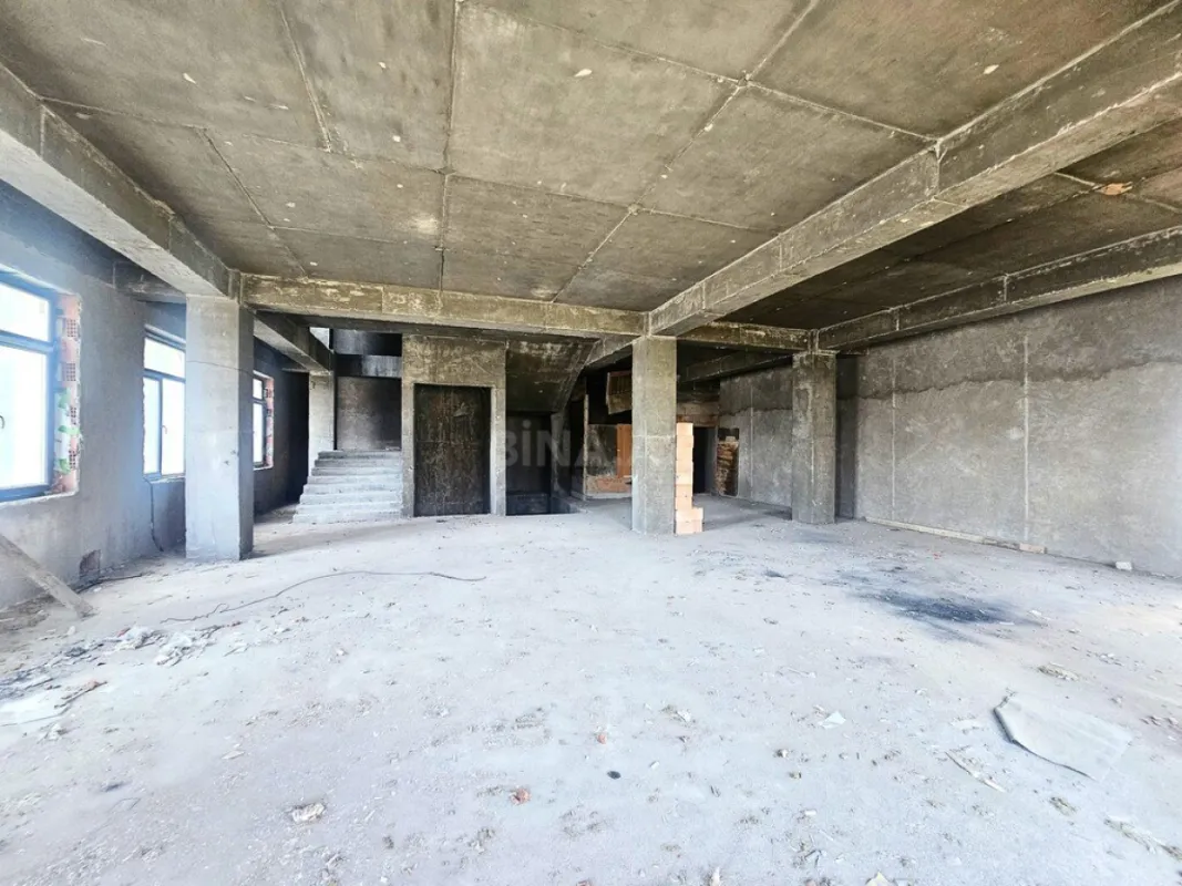 Kirayə verilir obyekt 1000 m²