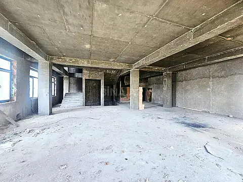 Kirayə verilir obyekt 1000 m²